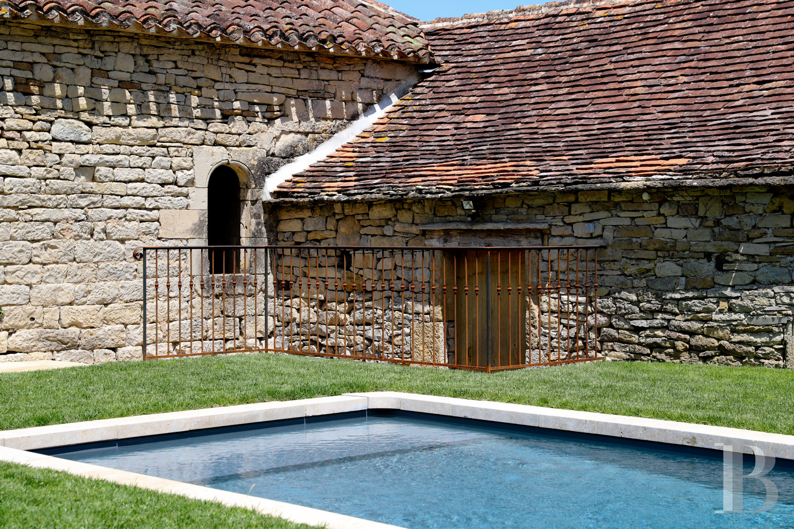 A well preserved and fully restored family chateau in Castanet, Tarn-et-Garonne - photo  n°6